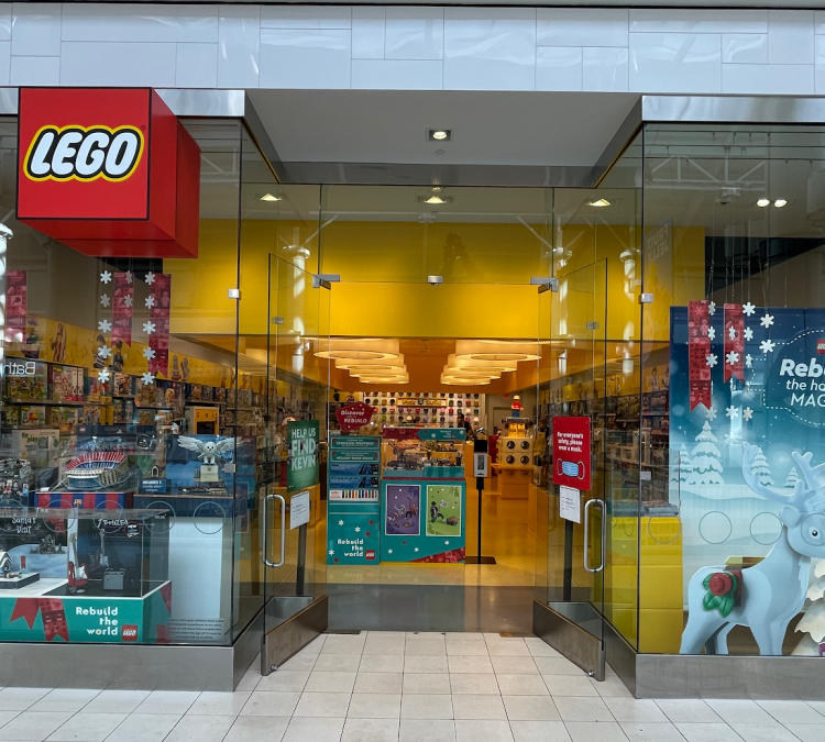 The LEGO Store Danbury (Danbury,&nbspCT)